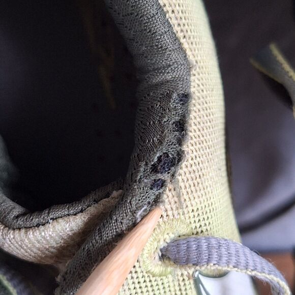 Altra Timp Trail Running Shoes Olive Green Womens 6.5 Zero Drop Hiking Sneakers - Picture 10 of 13